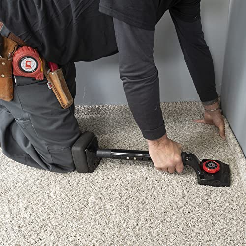 stretching carpet during installation